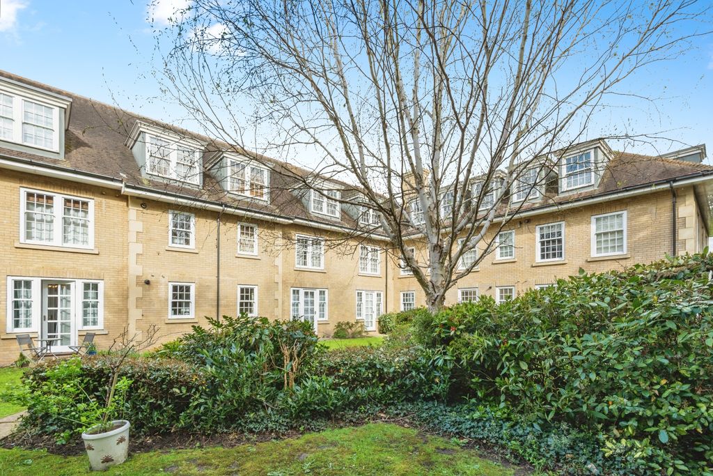 Property photo 2 of 15
