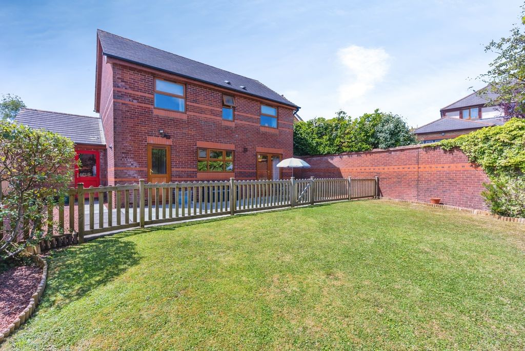 Property photo 3 of 21 Pbox-Img.Jpg