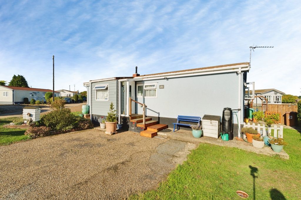 Property photo 2 of 18 Pbox-Img.Jpg