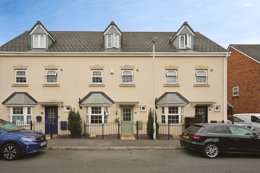 Property photo 1 of 18 Pbox-Img.Jpg