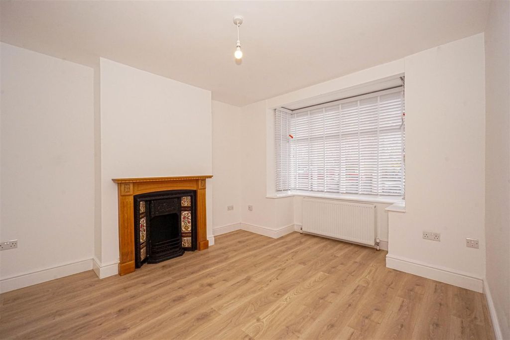 Property photo 3 of 28 Dsc00975.Jpg