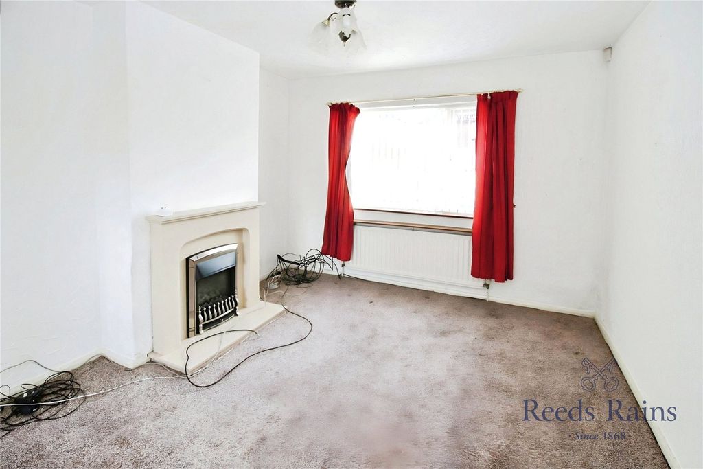 Property photo 2 of 15 Picture No. 02