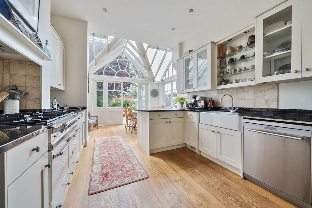 Property photo 3 of 20 1342310-9-68A59A8...