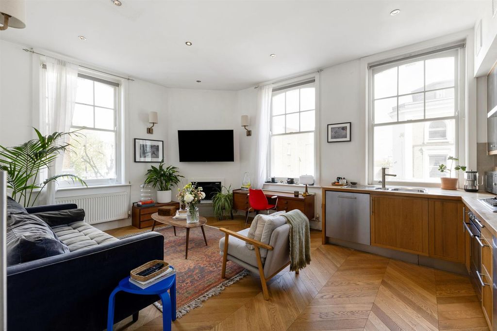 Property photo 1 of 10 90853_Flat 1 51 Garfield Road (5)_Low.Jpg