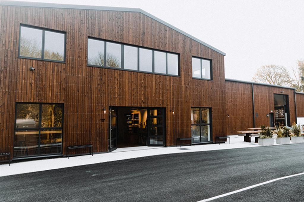 Property photo 1 of 10 Photo 11