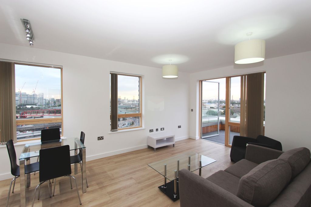 Property photo 2 of 12 Photo1