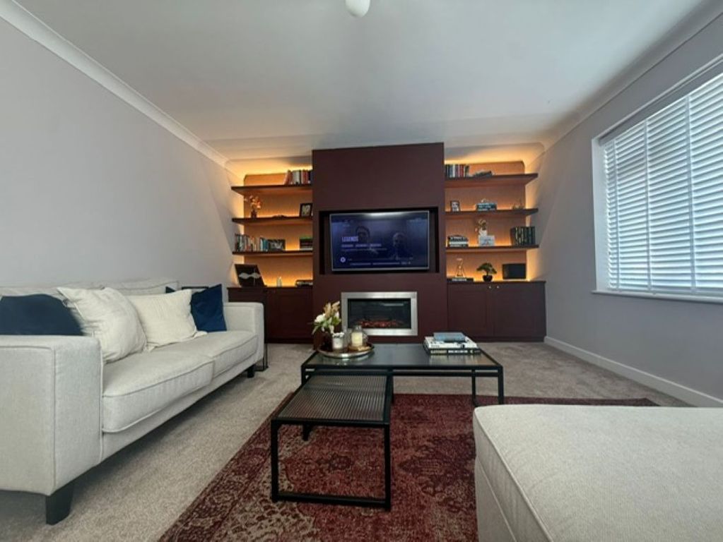 Property photo 3 of 13