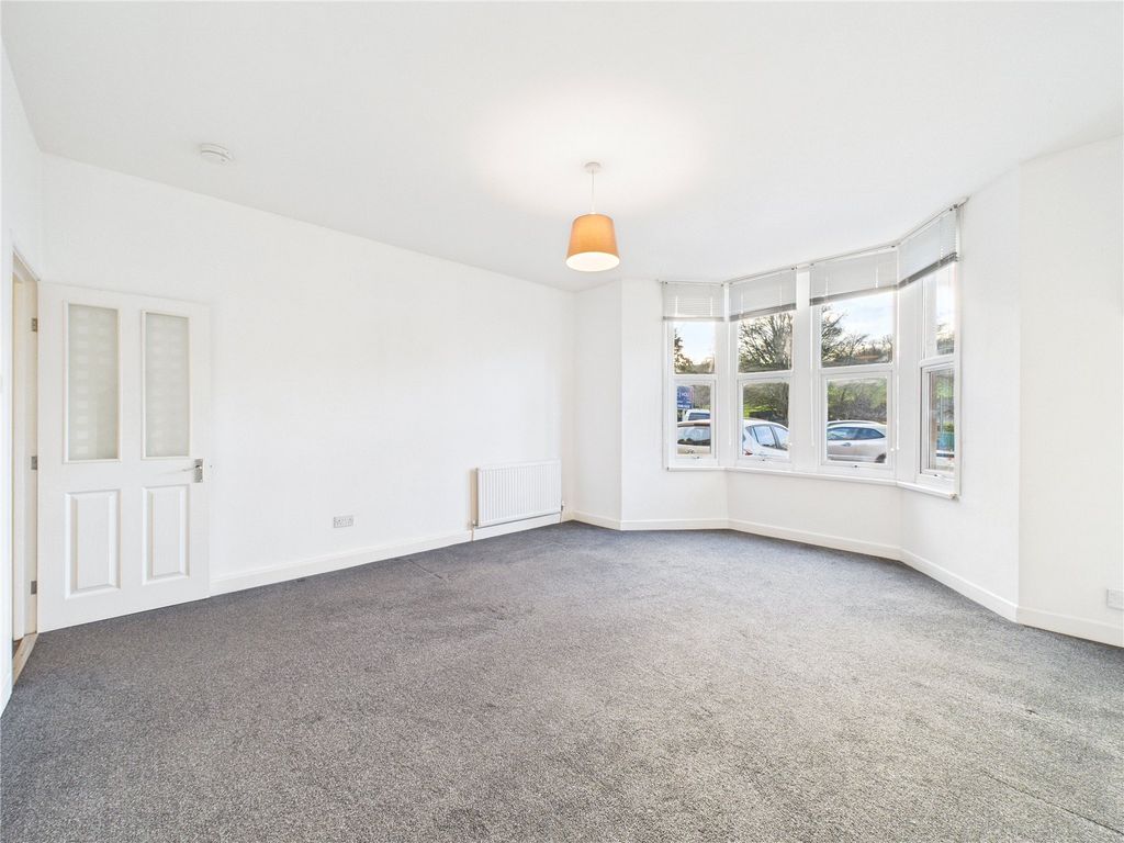 Property photo 3 of 14 Picture No. 11