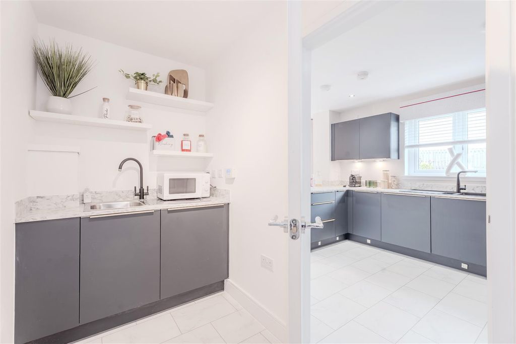 Additional image 18 of 5 bed detached house for saleLampmaker Drive, Hamilton ML3