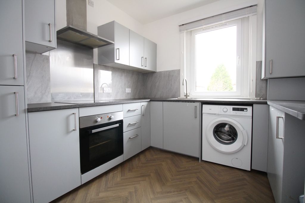 Property photo 3 of 8 Photo 3