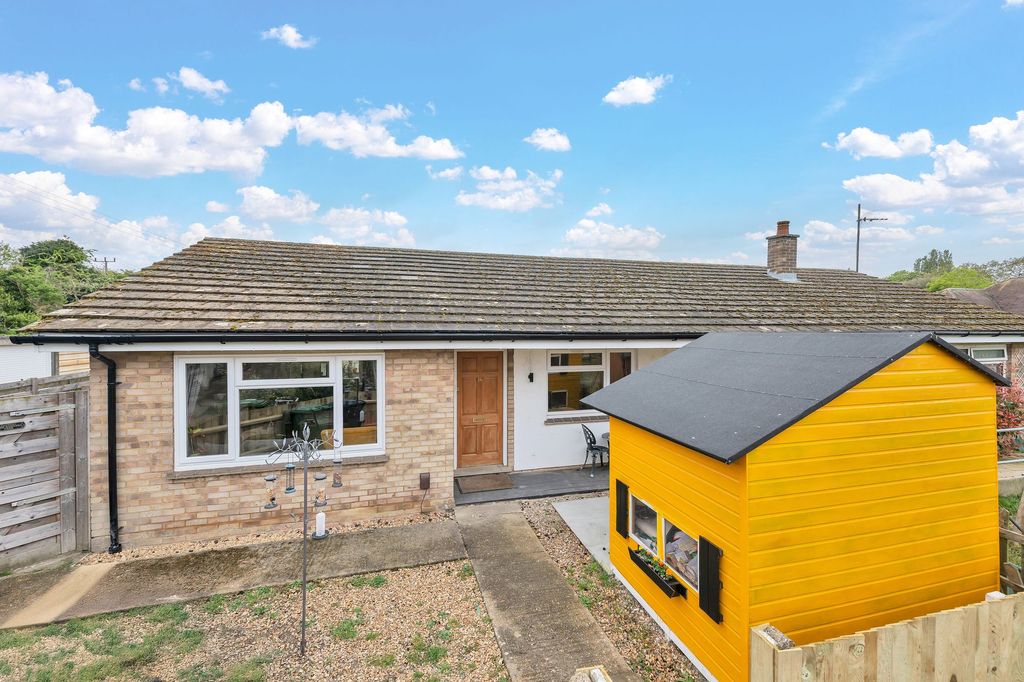 Property photo 1 of 11