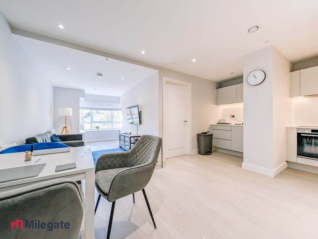 Property photo 2 of 8 Photo 2