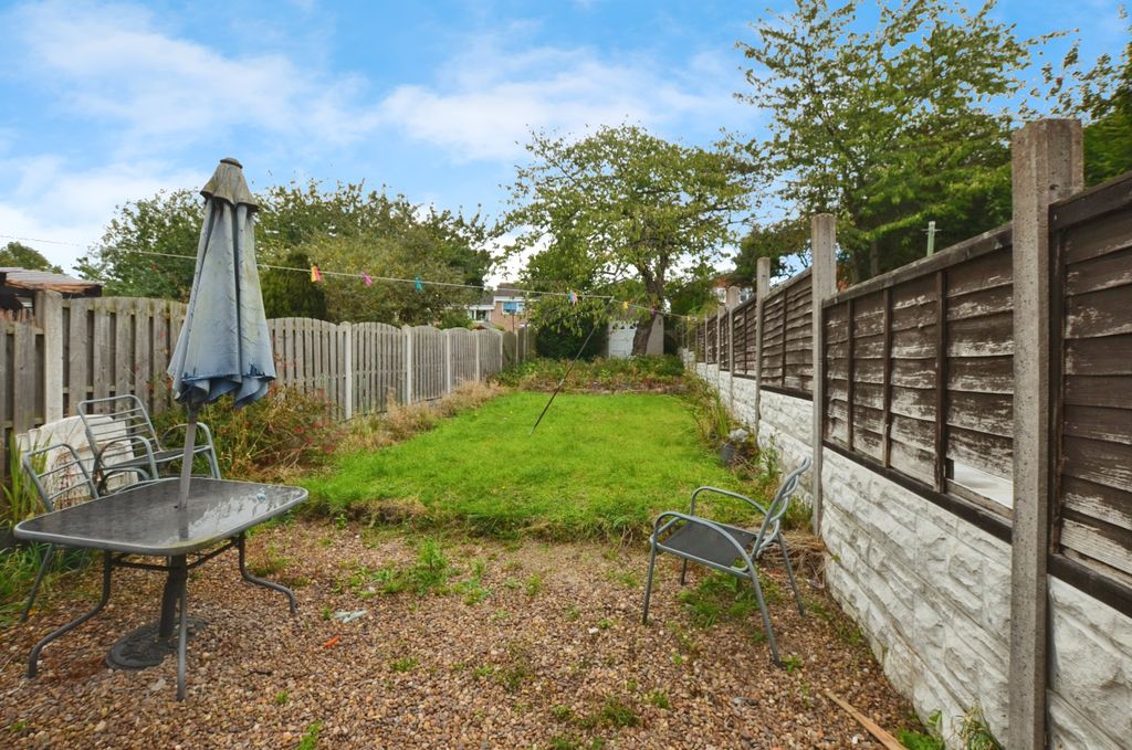 Property photo 3 of 12 1Aadbd1B-Img_3799