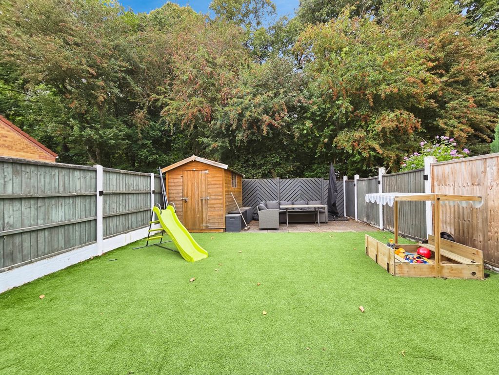 Property photo 3 of 25 16Db12c0-1000098812