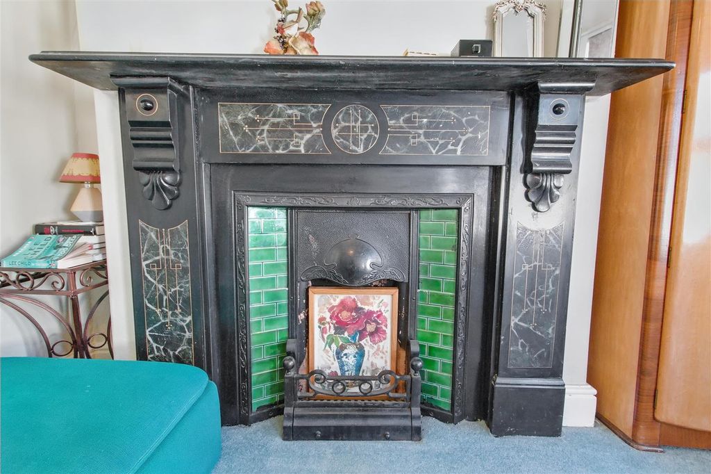 Property photo 2 of 43 Fireplace In Master Bedroom