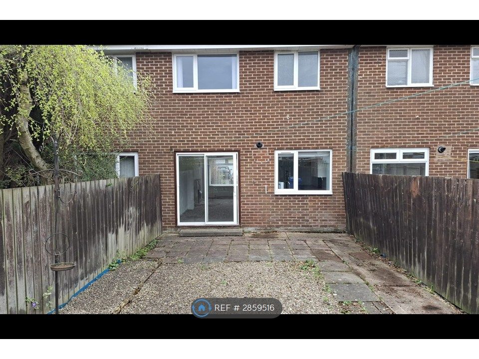 Property photo 3 of 13