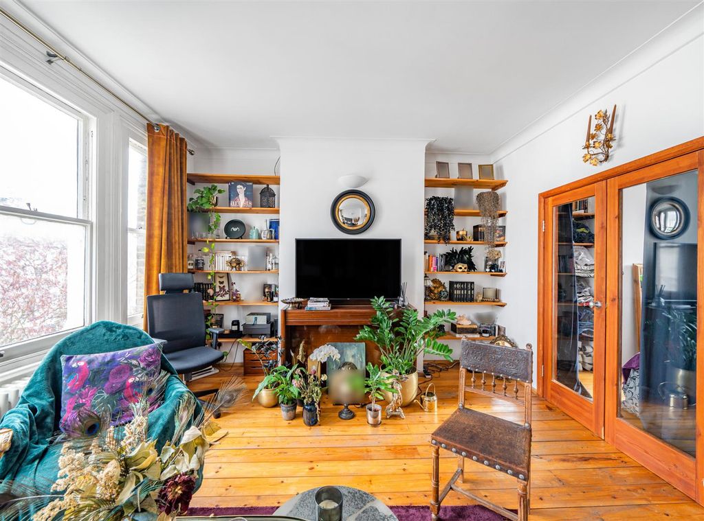 Property photo 2 of 10 18846206 (4).Jpg