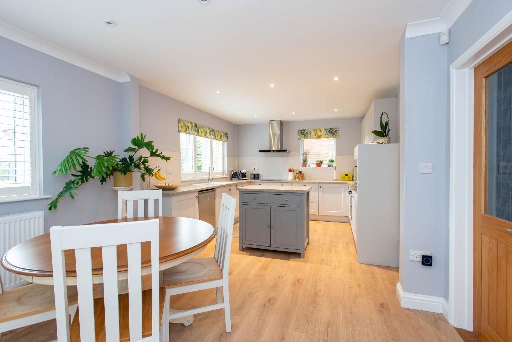 Property photo 2 of 14 Photo 2