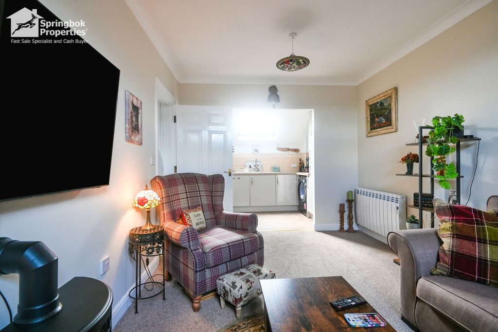 Property photo 3 of 10 Image 2