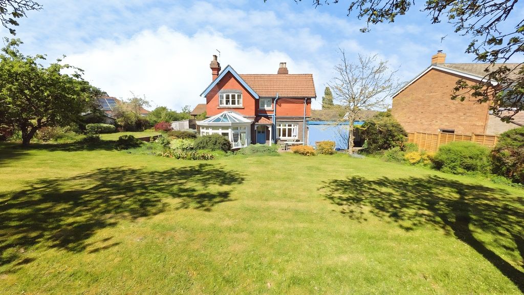 Property photo 2 of 29 Pbox-Img.Jpg