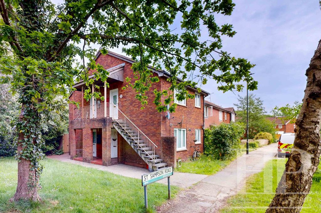 Property photo 1 of 6
