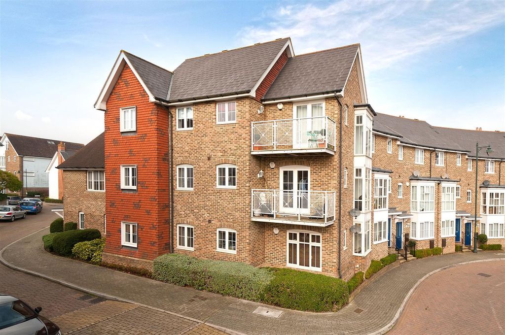 Property photo 1 of 10 Milton Lane 1.Jpg