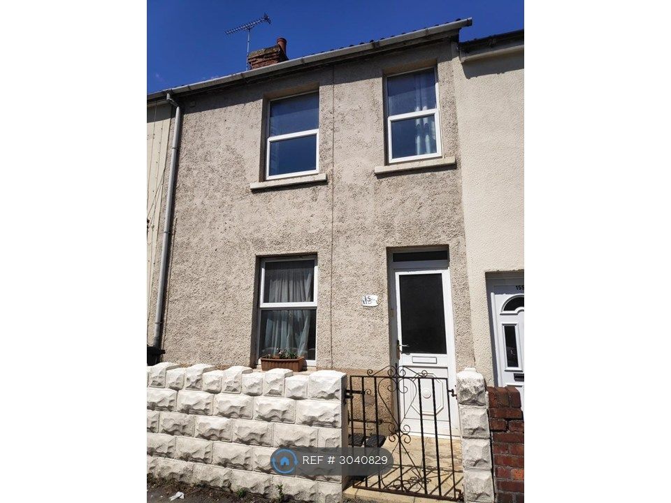 Property photo 1 of 11
