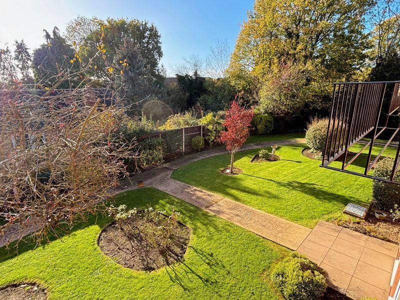 Property photo 2 of 13 Photo 6