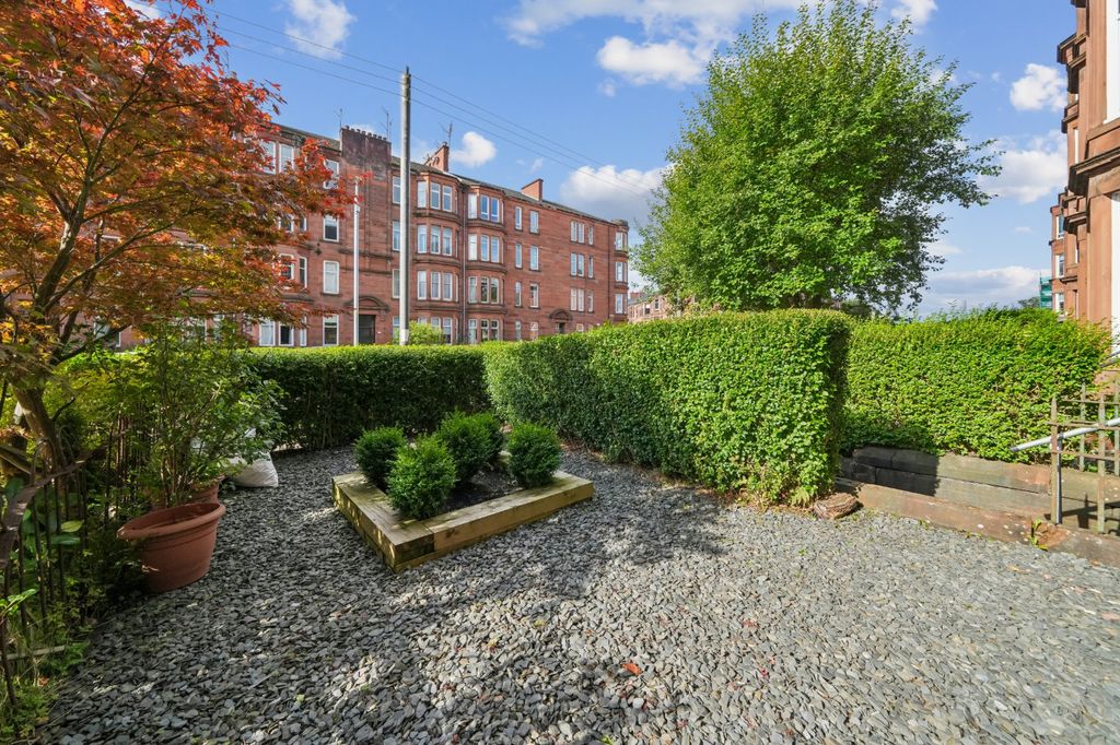 Property photo 2 of 11 Picture No. 03