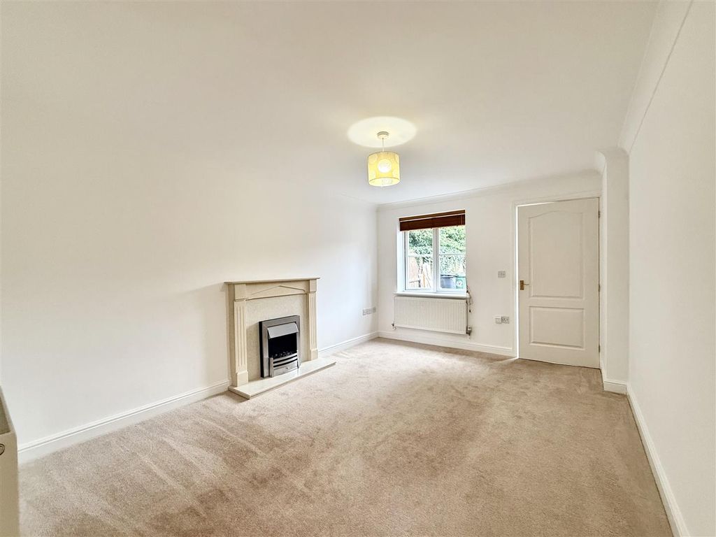 Property photo 2 of 19 2