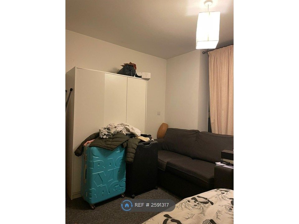 Property photo 2 of 4