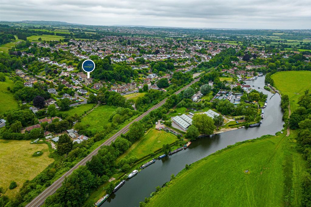 Property photo 3 of 45 Hay Tor, The Folly, Saltford, Bristol Bs31 3Jw | F