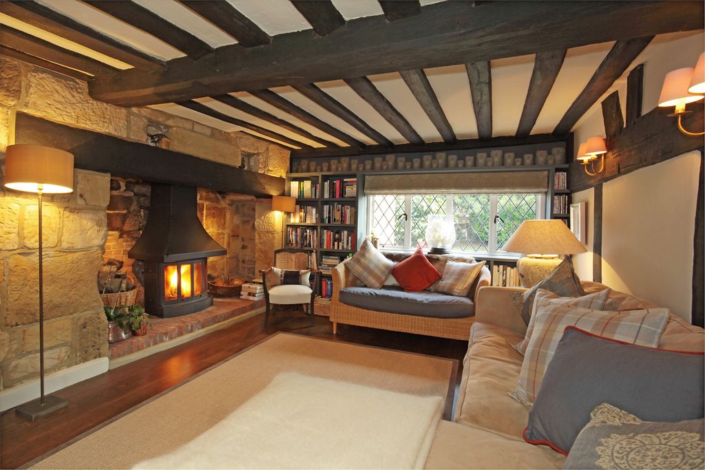 Property photo 2 of 15 Gallery