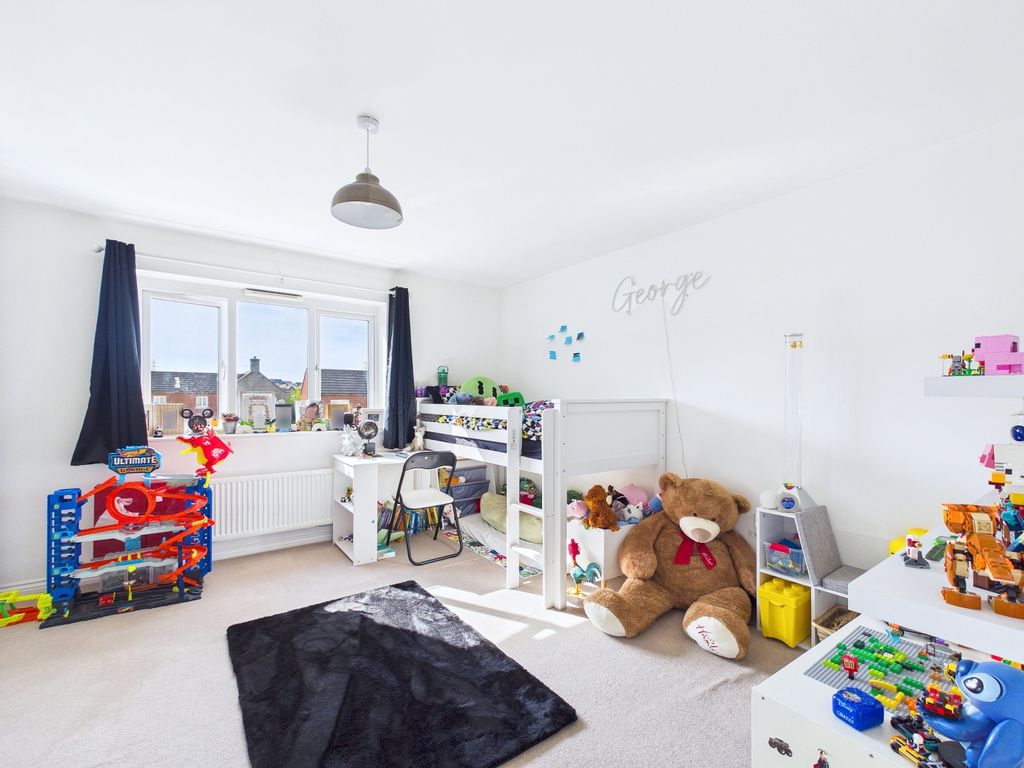 Property photo 3 of 6 Cam01338G0-Pr0172-Still007