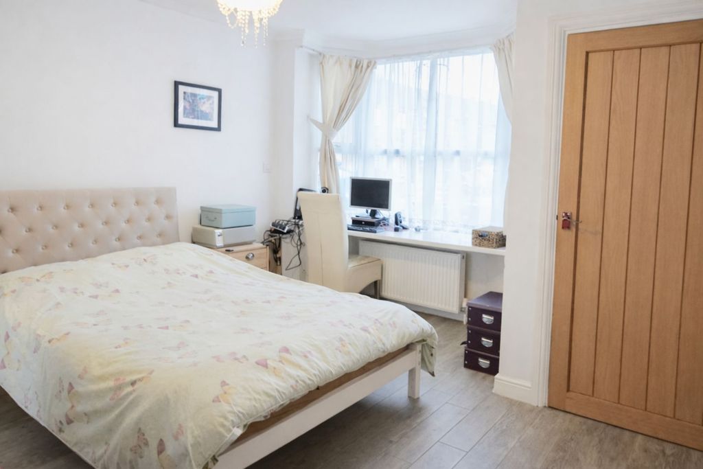 Property photo 3 of 41 Bedroom One