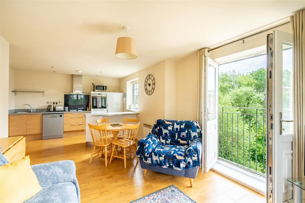 Property photo 3 of 14 23Wh-7.Jpg