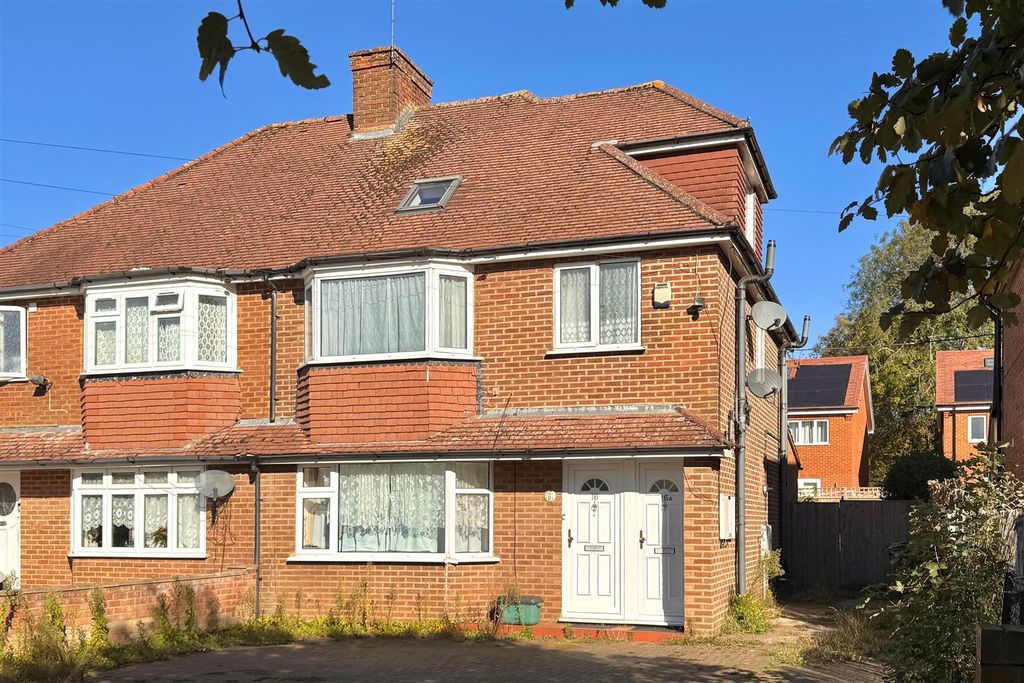 Property photo 1 of 6 Front Aspect