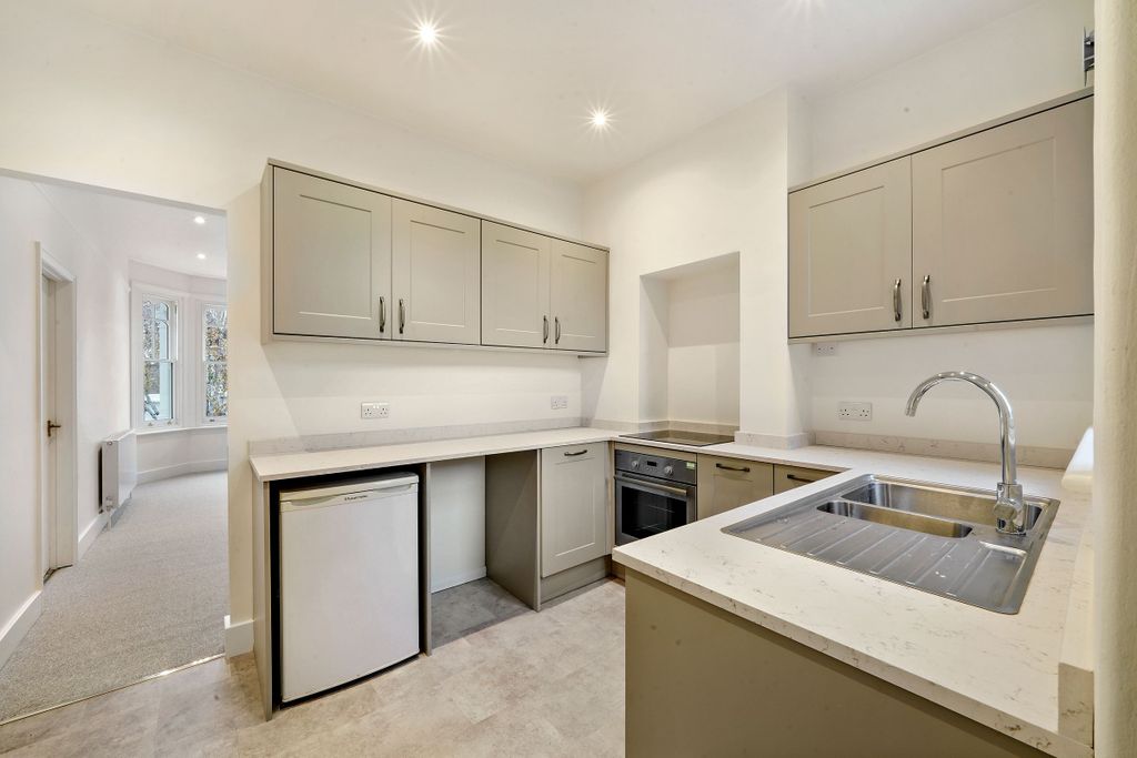 Property photo 2 of 8 Kitchen