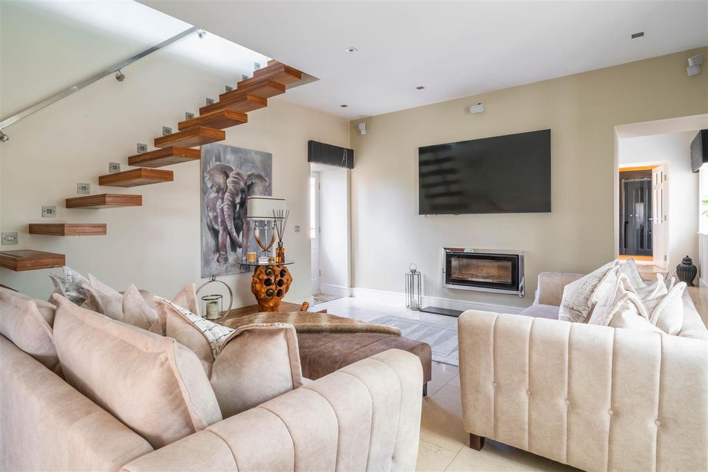 Additional image 25 of 7 bed detached house for salePark Hall, Parkhall Lane, Spinkhill, Sheffield S21