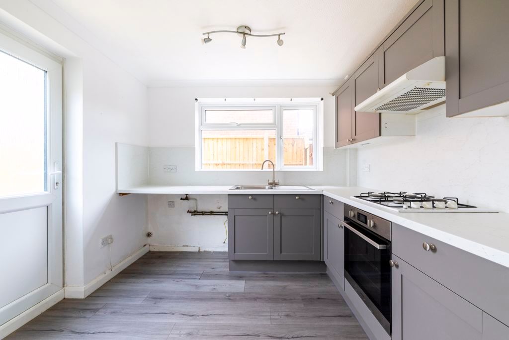 Property photo 2 of 13 Photo 11