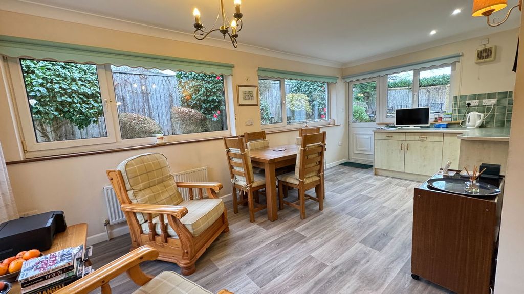 Property photo 2 of 24