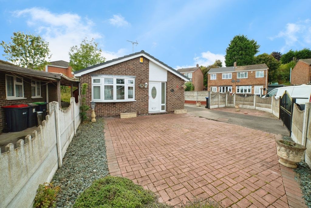 Property photo 1 of 17 Photo
