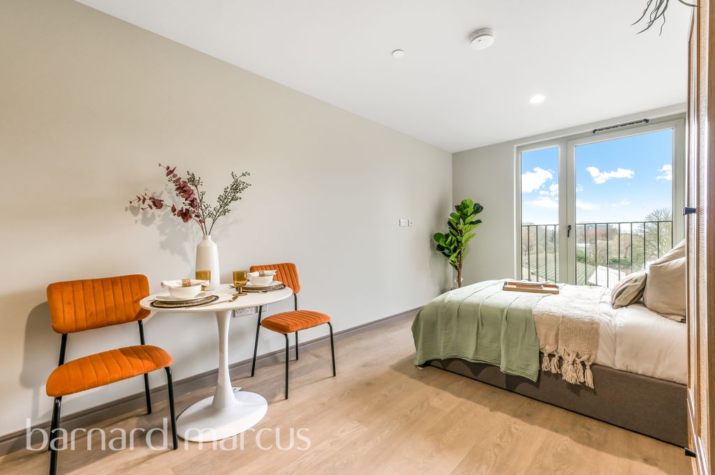 Property photo 3 of 8 Image