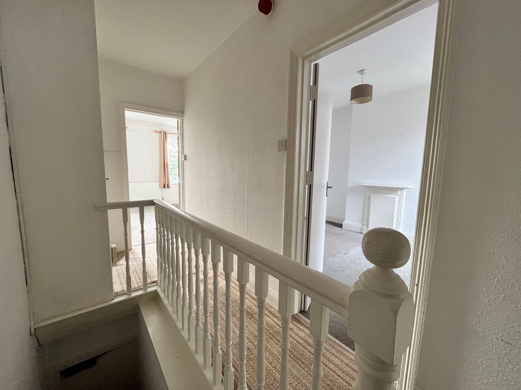 Property photo 3 of 13 Image