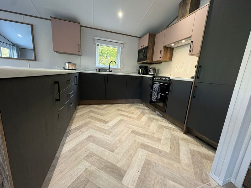 Property photo 3 of 11 Photo 3