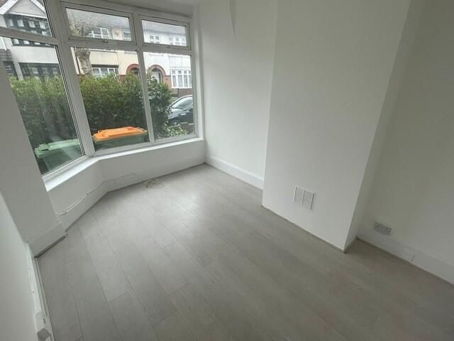 Property photo 2 of 10 Reception Room