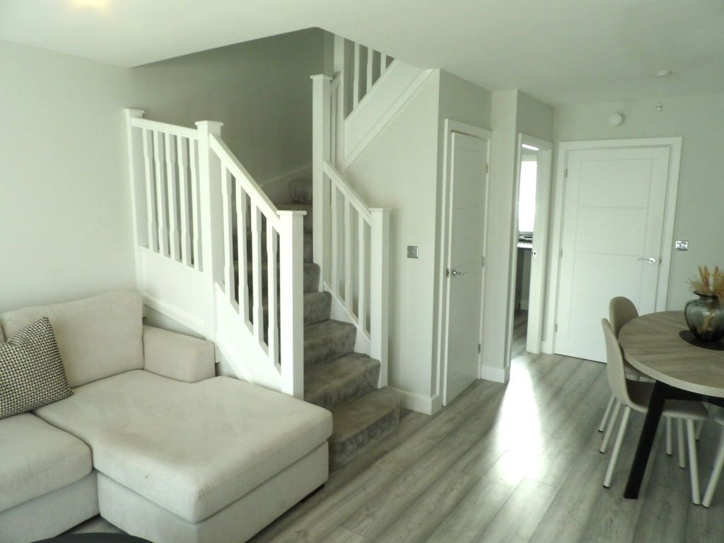 Property photo 3 of 13 Photograph 3