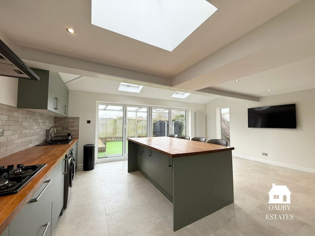 Property photo 3 of 13 Photo 3