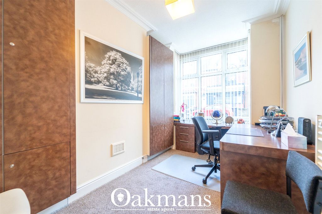 Property photo 3 of 24 Picture No. 32