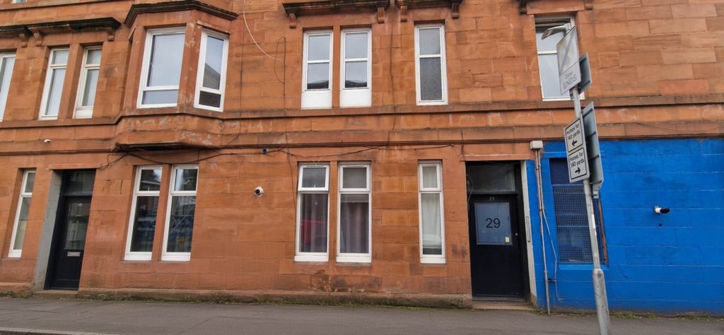 Property photo 2 of 12